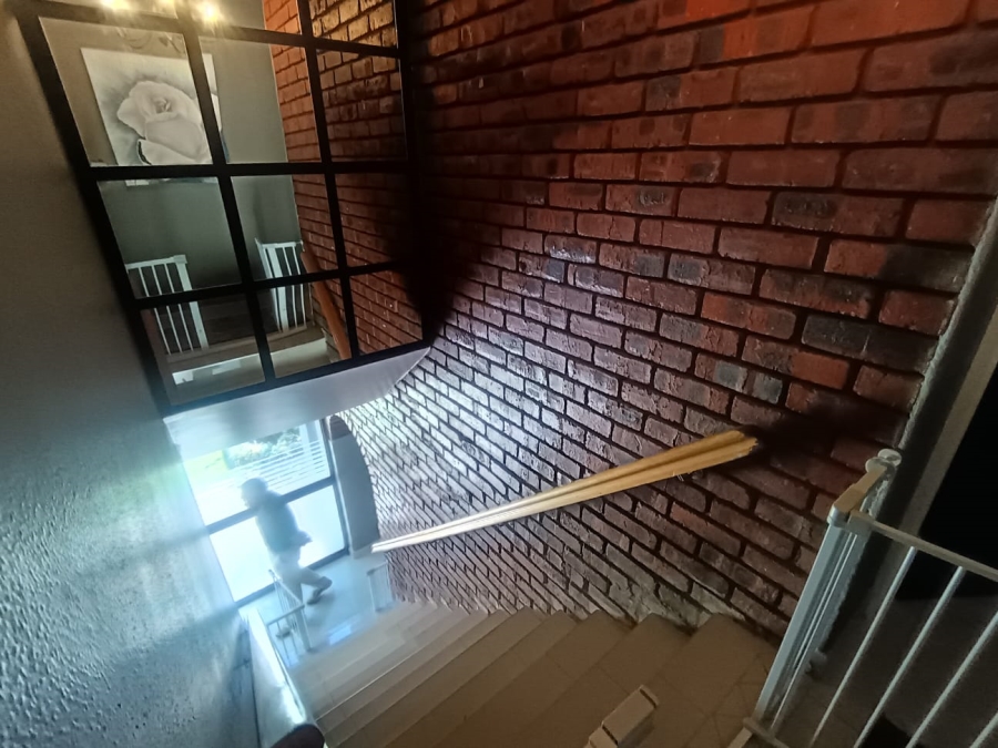 4 Bedroom Property for Sale in Hillcrest Northern Cape